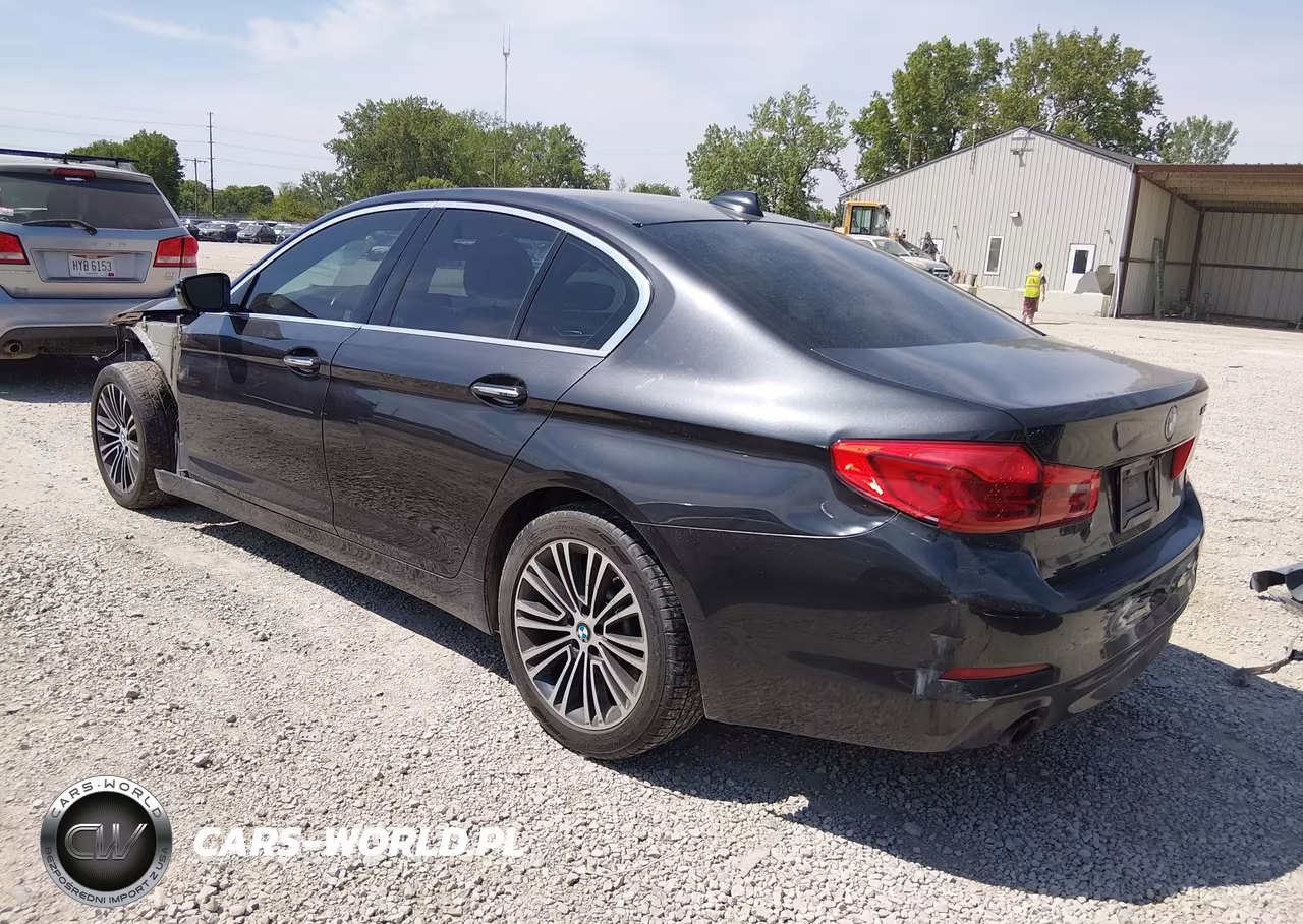 2018 BMW 530I VIN:WBAJA5C54JWA35855 - 3