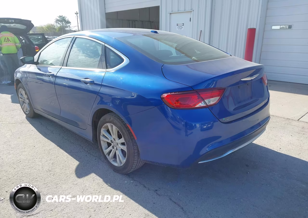 2015 Chrysler 200 Limited VIN:1C3CCCABXFN732299 - 3