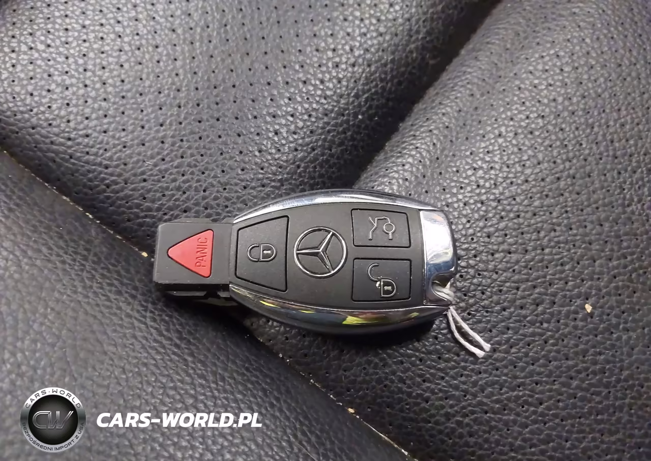 2014 Mercedes-Benz C 300 Sport 4Matic VIN:WDDGF8AB9ER309132 - 11
