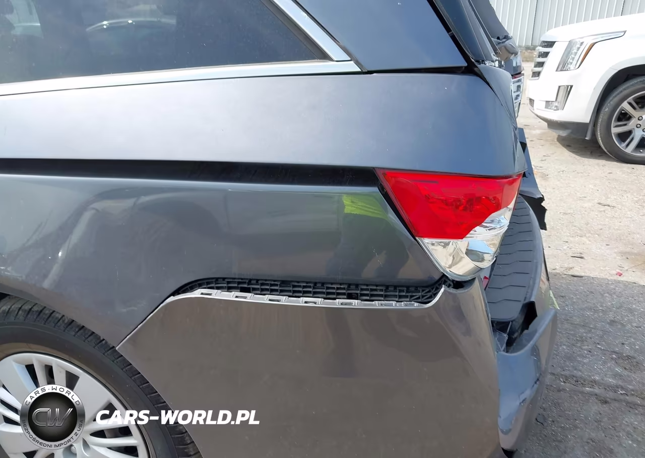 2015 Honda Odyssey Lx VIN:5FNRL5H2XFB127348 - 6