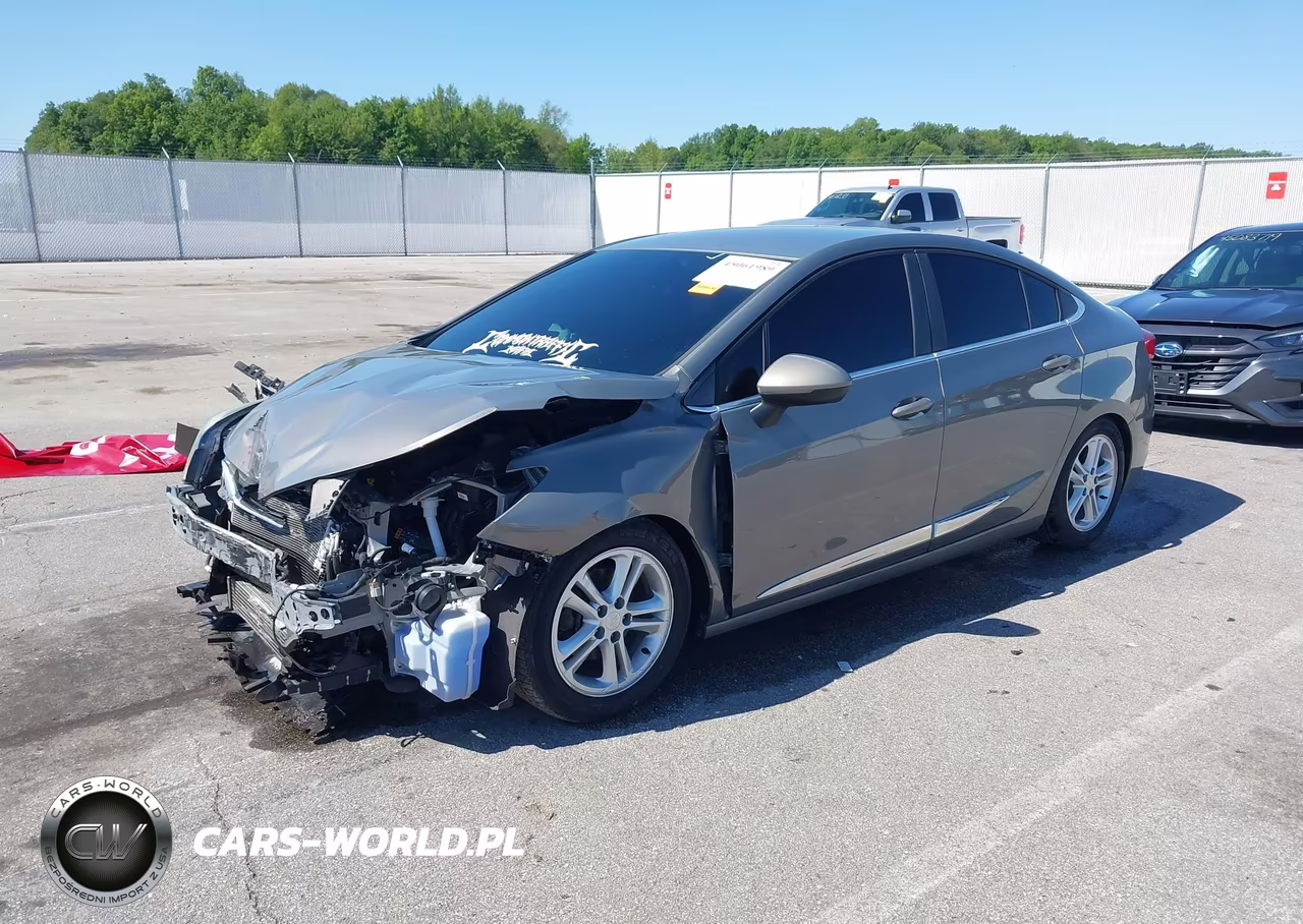 2018 Chevrolet Cruze Lt Auto VIN:1G1BE5SM4J7245375 - 2