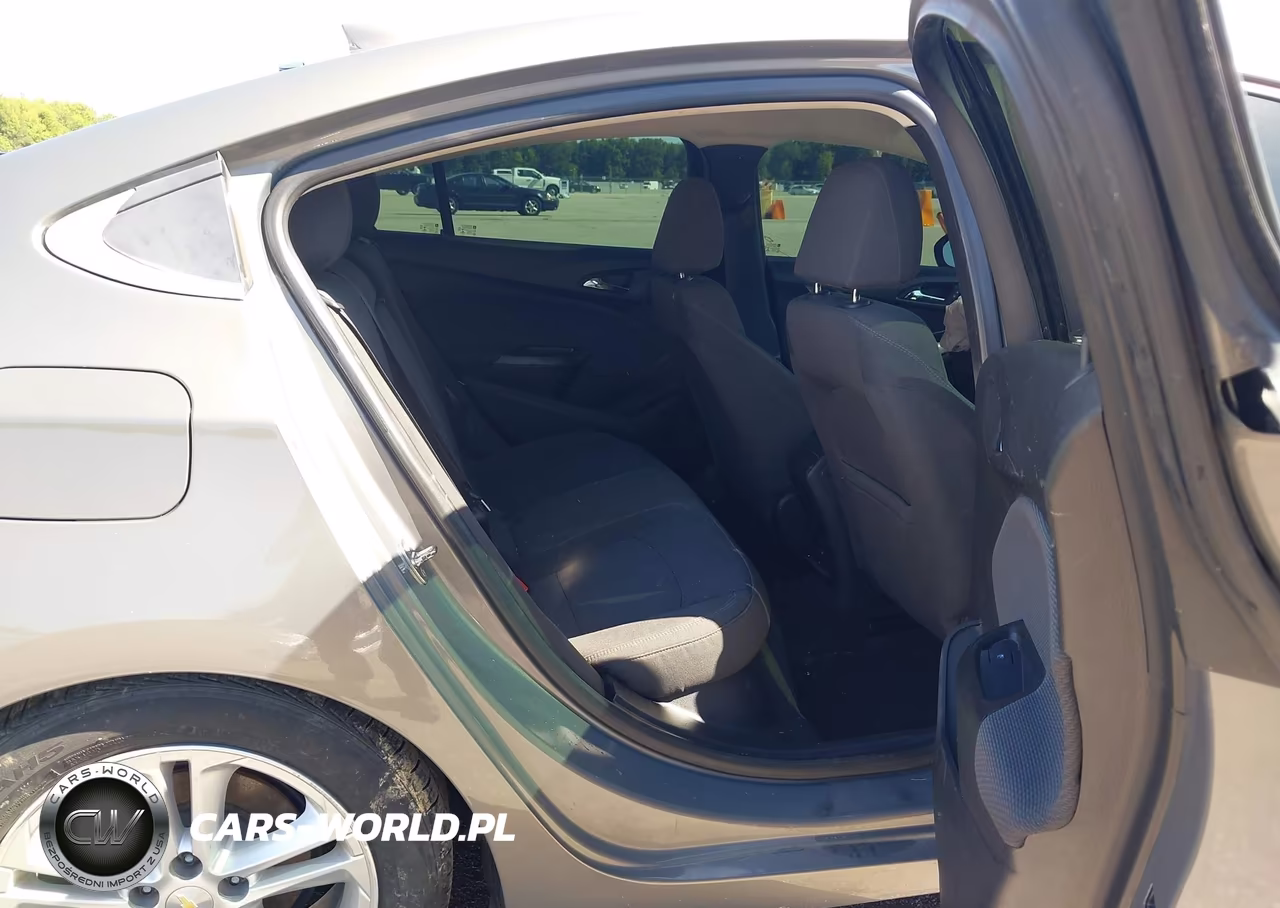 2018 Chevrolet Cruze Lt Auto VIN:1G1BE5SM4J7245375 - 8