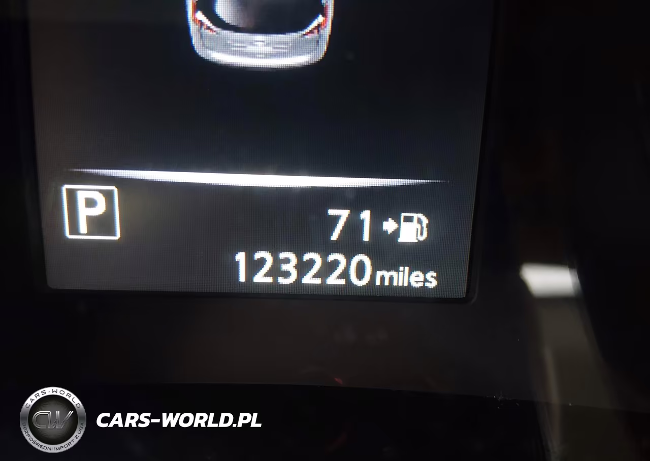2017 Nissan Rogue Sv VIN:KNMAT2MT5HP527787 - 16