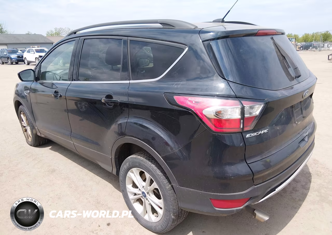 2017 Ford Escape Se VIN:1FMCU9G92HUE57015 - 3