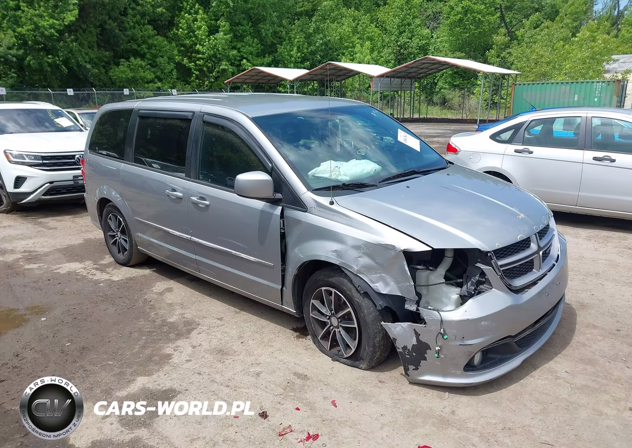 2015 Dodge Grand Caravan R-T – zdjęcie 1 z 16