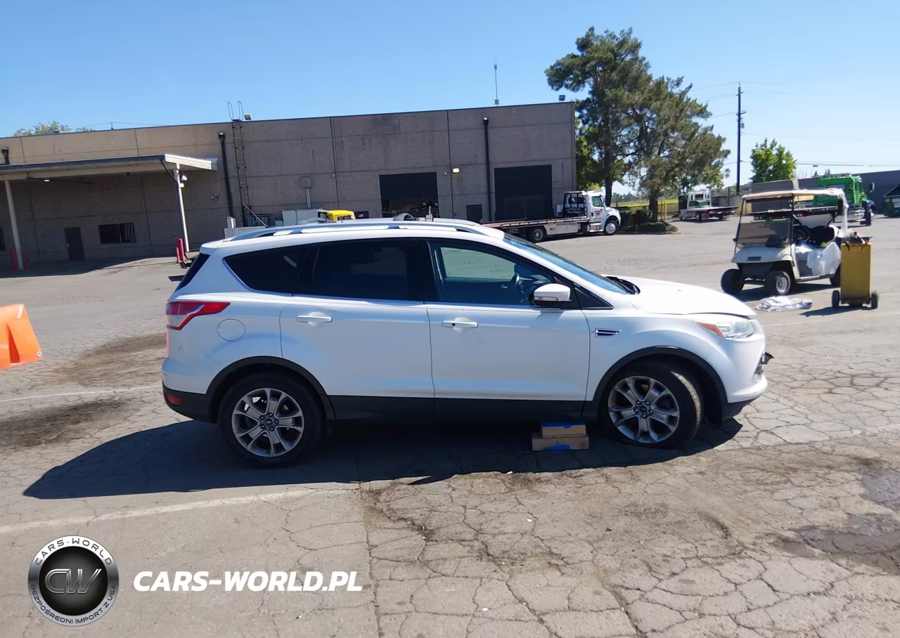 2016 Ford Escape Titanium VIN:1FMCU9J9XGUB02276 - 12