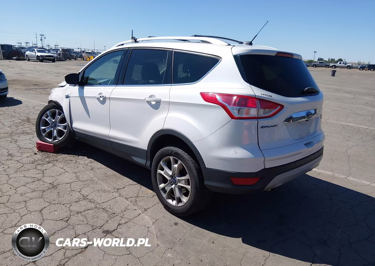 2016 Ford Escape Titanium VIN:1FMCU9J9XGUB02276 - 3