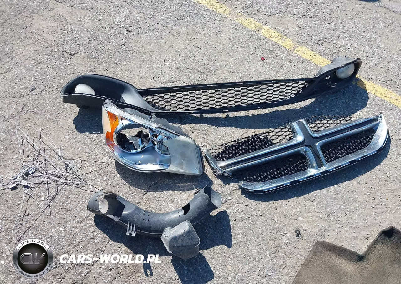 2011 Dodge Grand Caravan Crew VIN:2D4RN5DG6BR699742 - 12