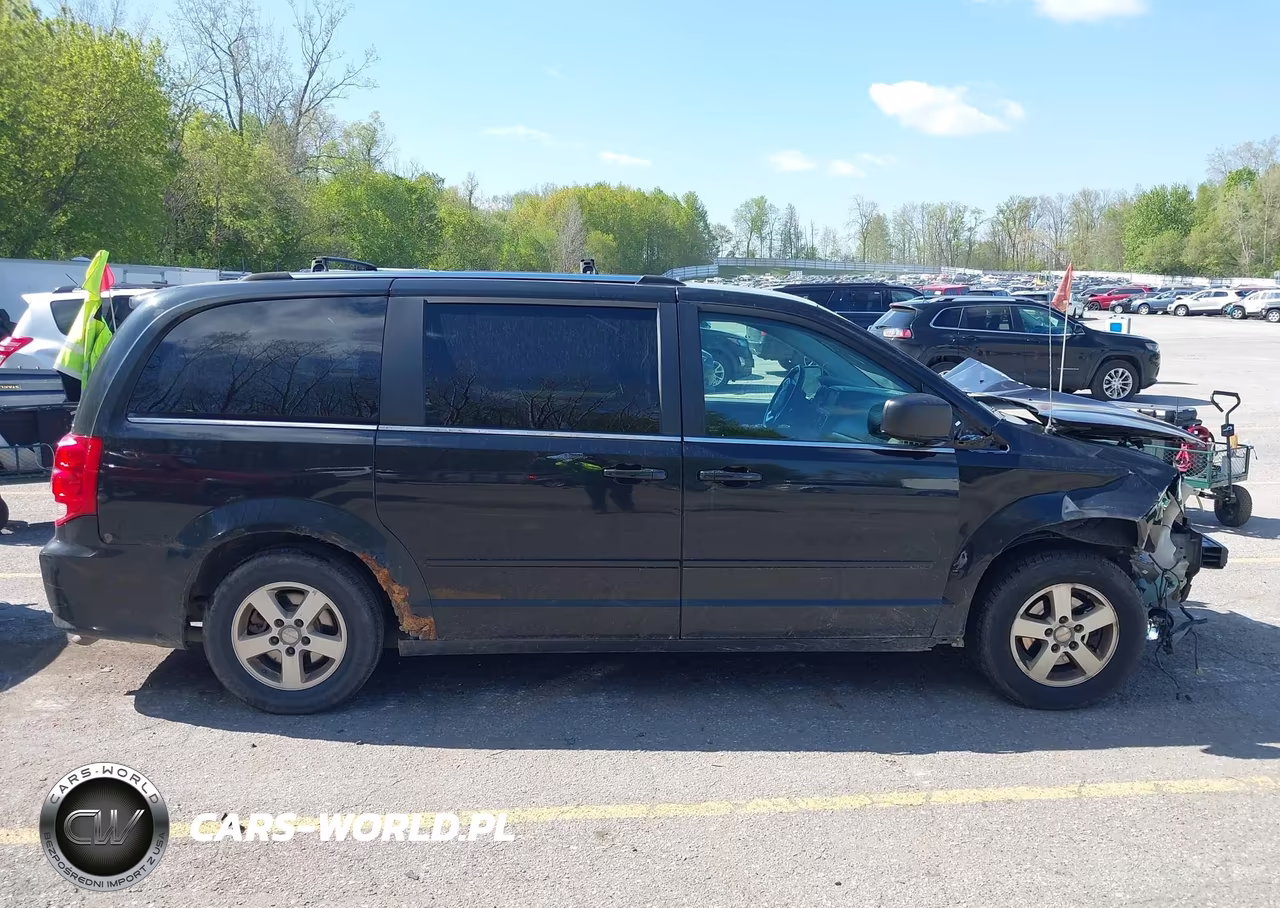 2011 Dodge Grand Caravan Crew VIN:2D4RN5DG6BR699742 - 14