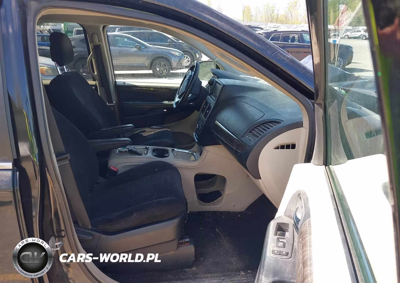 2011 Dodge Grand Caravan Crew VIN:2D4RN5DG6BR699742 - 5