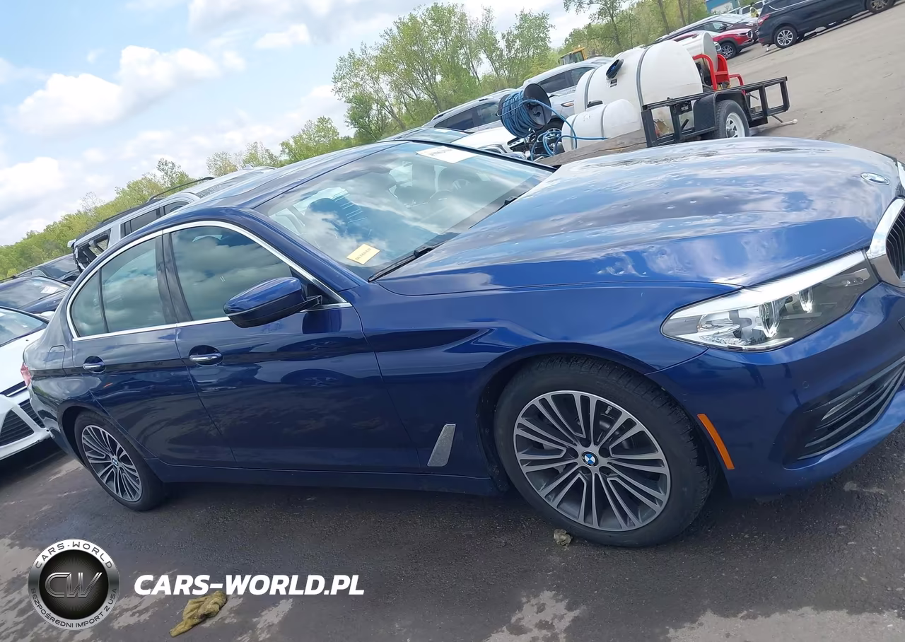 2017 BMW 530I xDrive VIN:WBAJA7C35HWA70909 - 13