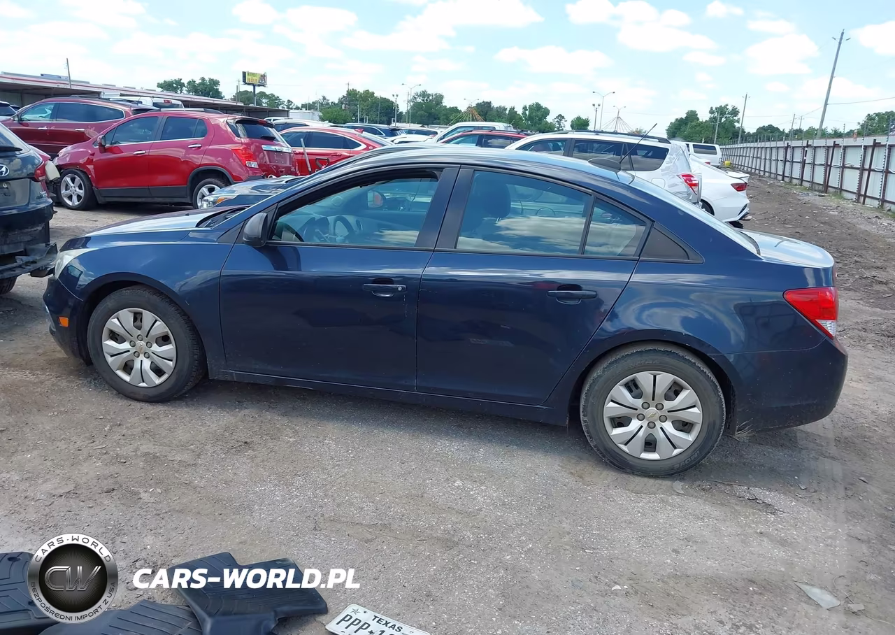2016 Chevrolet Cruze Limited Ls Auto VIN:1G1PC5SG6G7208522 - 14
