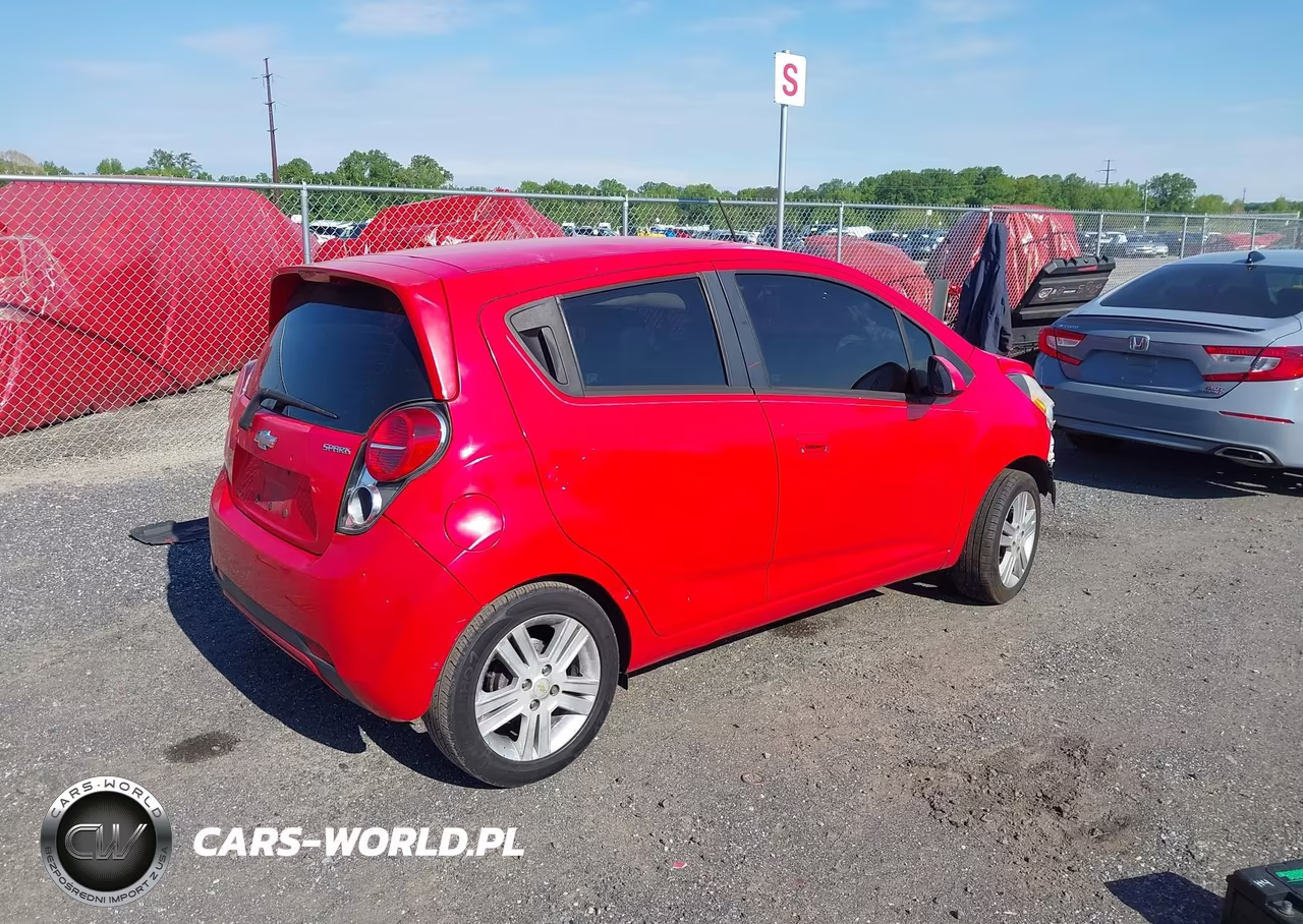 2013 Chevrolet Spark Ls Auto VIN:KL8CB6S94DC501265 - 4
