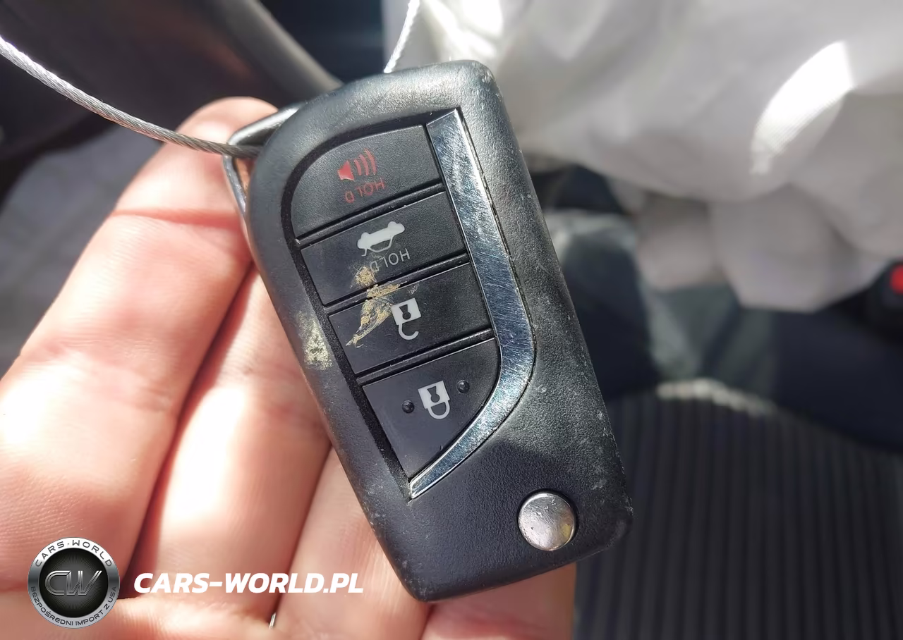 2021 Toyota Camry Se VIN:4T1G11AK7MU590080 - 11