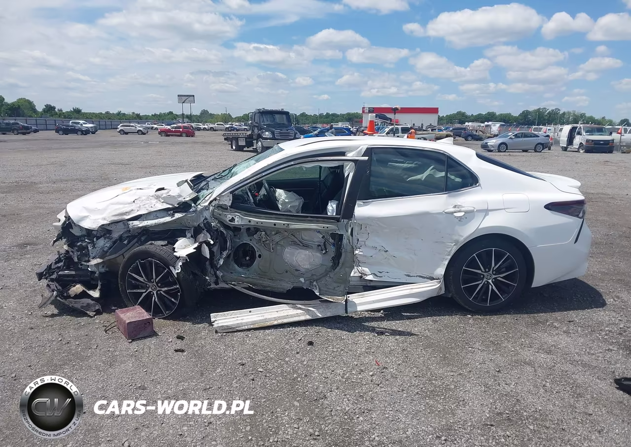 2021 Toyota Camry Se VIN:4T1G11AK7MU590080 - 14