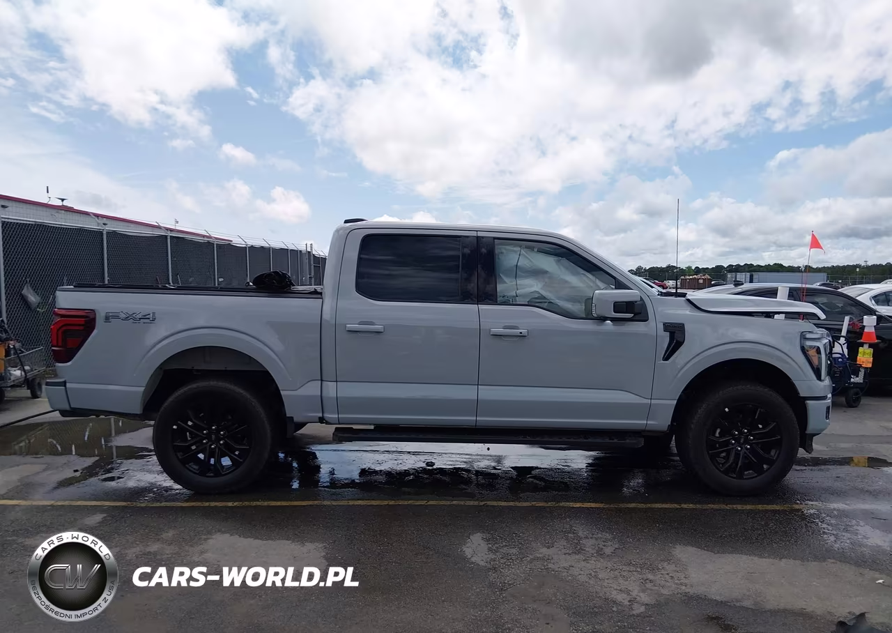 2026 Ford F-150 Lariat VIN:1FTFW5L52TKD13590 - 14