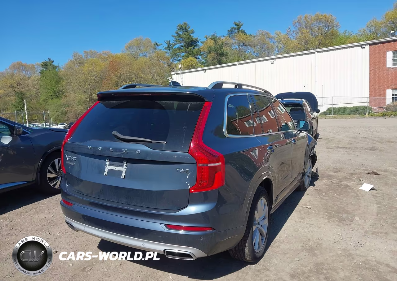 2018 Volvo Xc90 T6 Momentum VIN:YV4A22PK1J1332359 - 4