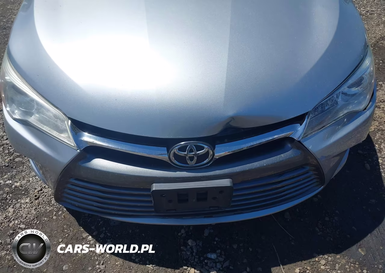 2016 Toyota Camry Xle VIN:4T1BF1FK2GU526070 - 6