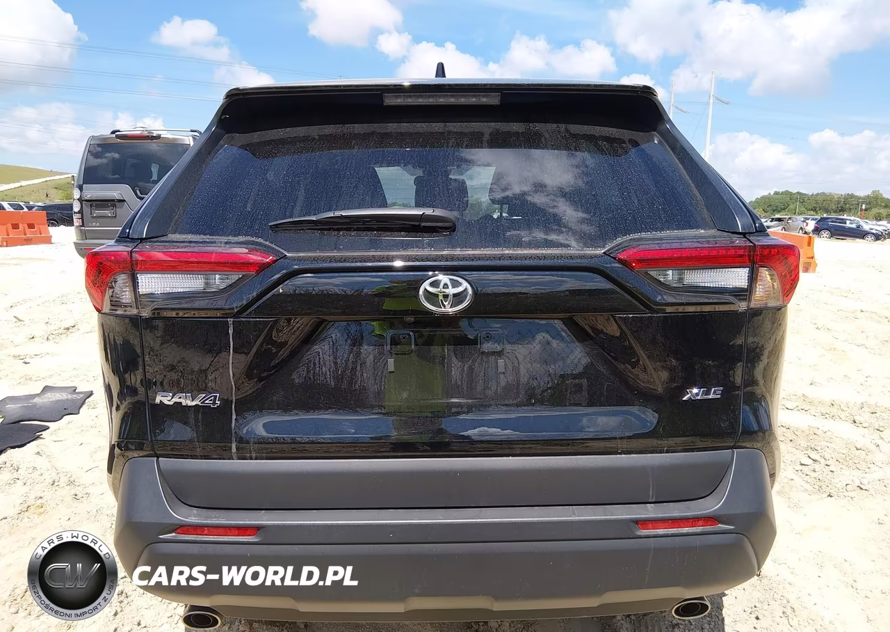 2025 Toyota Rav4 Xle VIN:2T3W1RFV7SC335318 - 17
