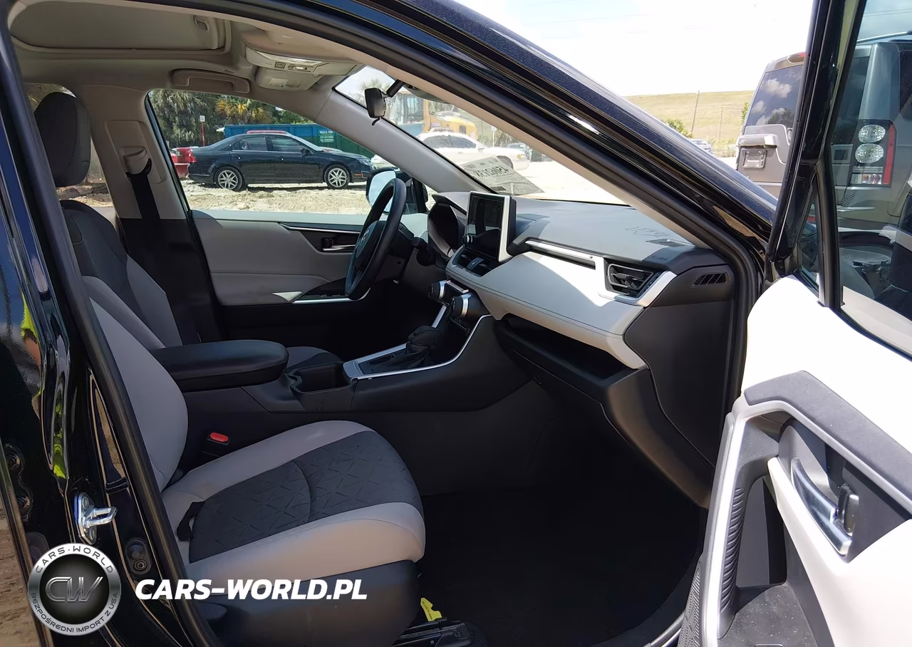 2025 Toyota Rav4 Xle VIN:2T3W1RFV7SC335318 - 5