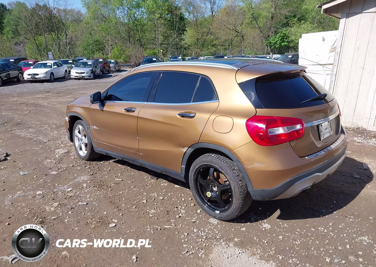2018 Mercedes-Benz Gla 250 4Matic VIN:WDCTG4GB5JJ409544 - 3