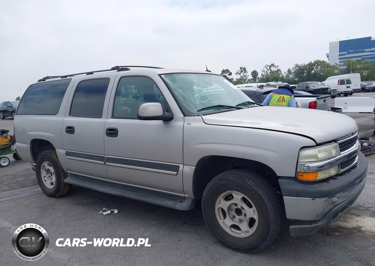 2005 Chevrolet Suburban 1500 Ls VIN:1GNEC16Z15J182647 - 12