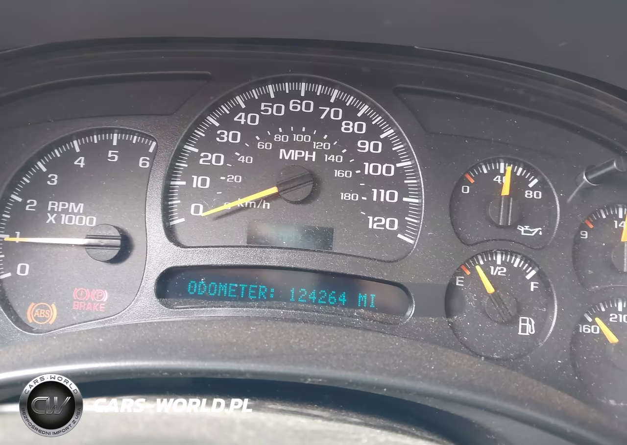 2005 Chevrolet Suburban 1500 Ls VIN:1GNEC16Z15J182647 - 7
