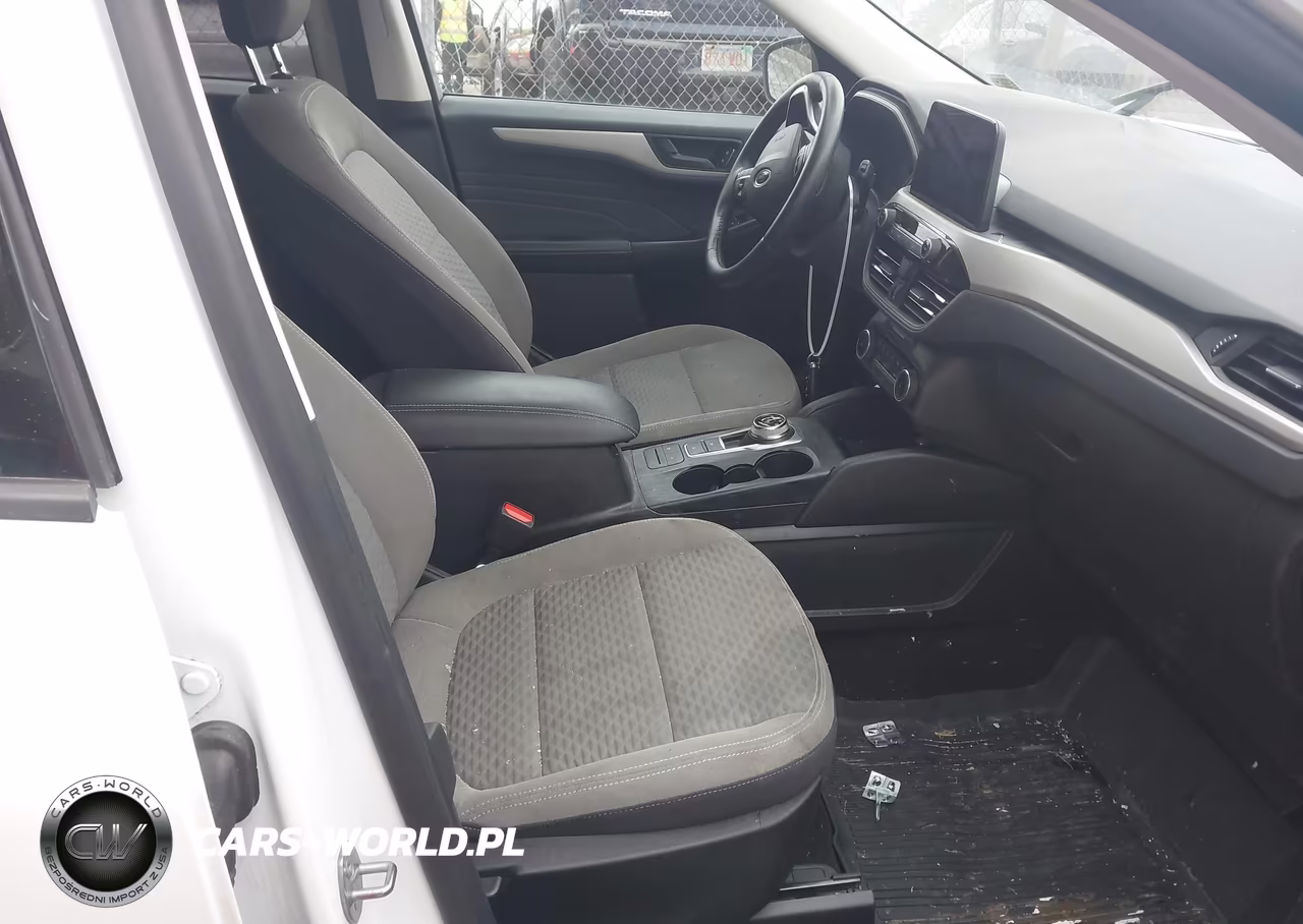 2022 Ford Escape Se VIN:1FMCU9G67NUB32569 - 5
