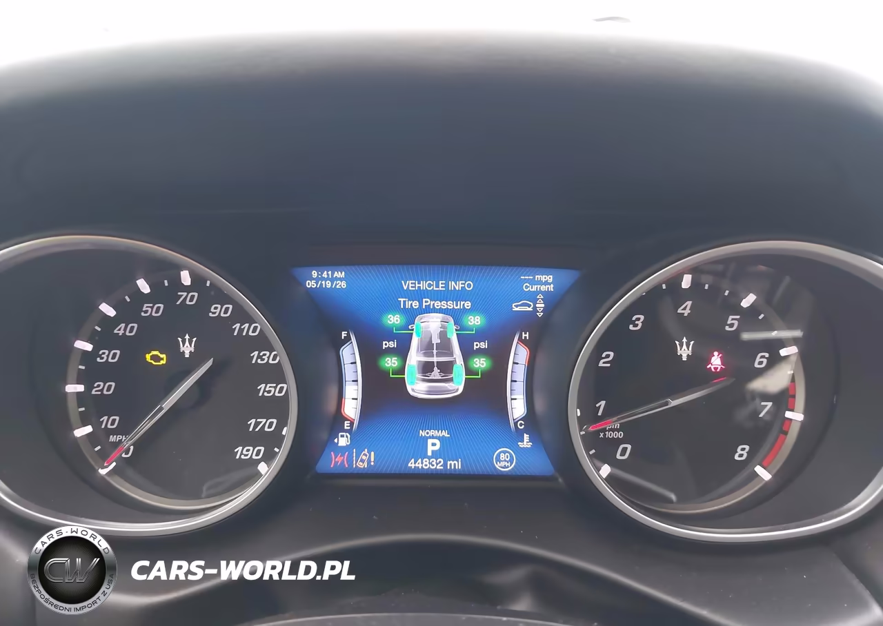 2019 Maserati Levante S Gransport VIN:ZN661YUSXKX318900 - 7