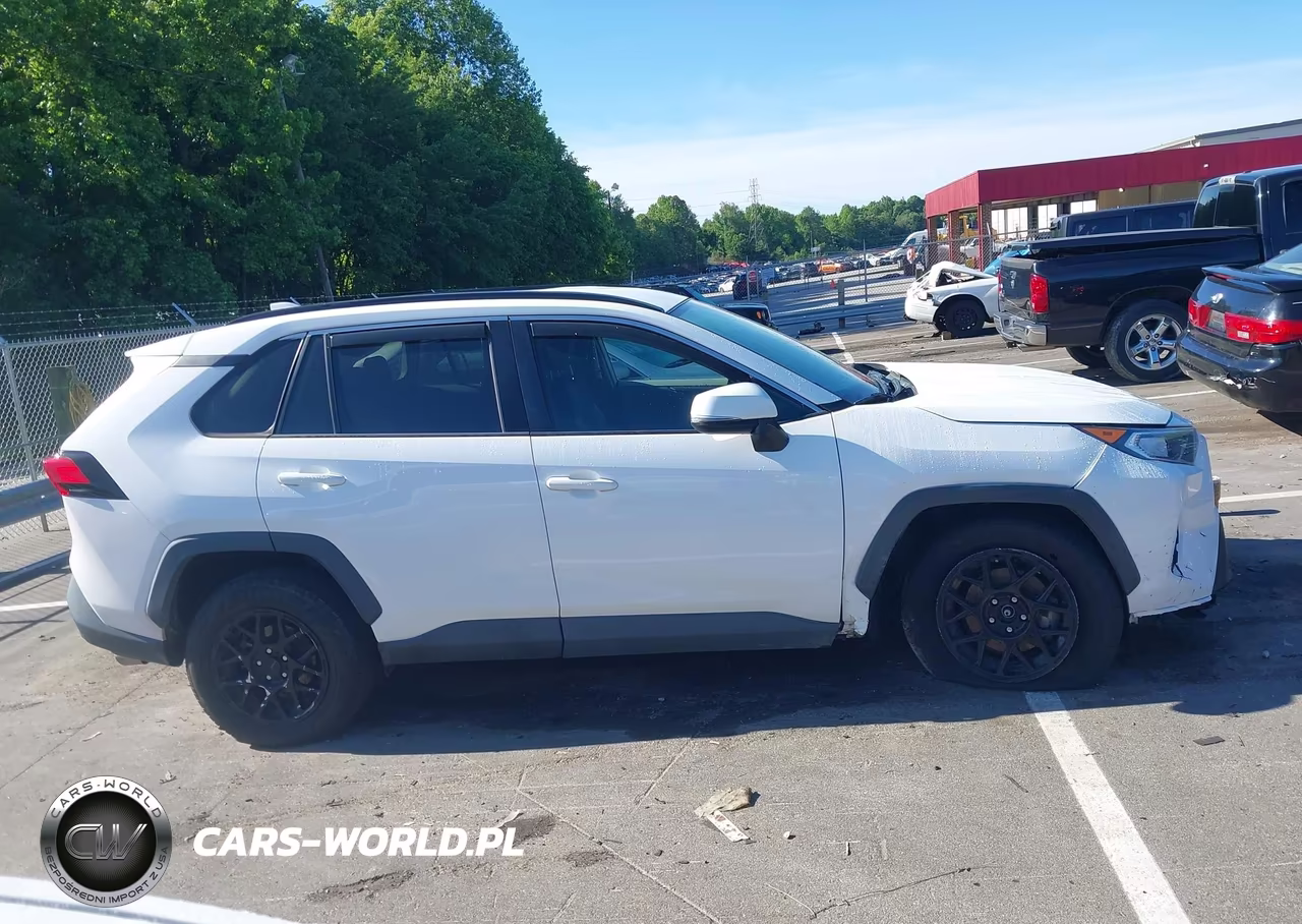2020 Toyota Rav4 Xle VIN:2T3W1RFV5LC064082 - 13