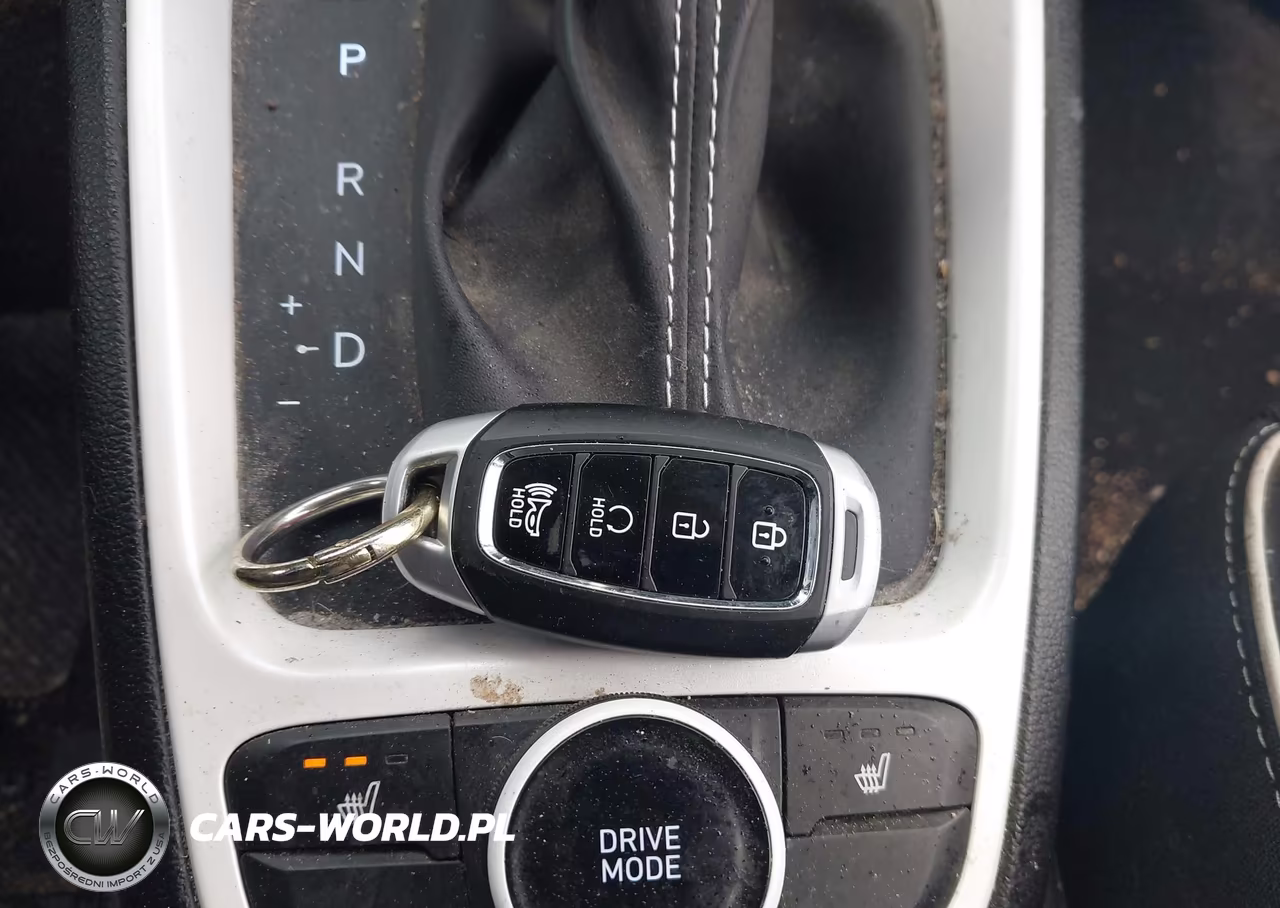 2023 Hyundai Venue Limited VIN:KMHRC8A3XPU274388 - 11