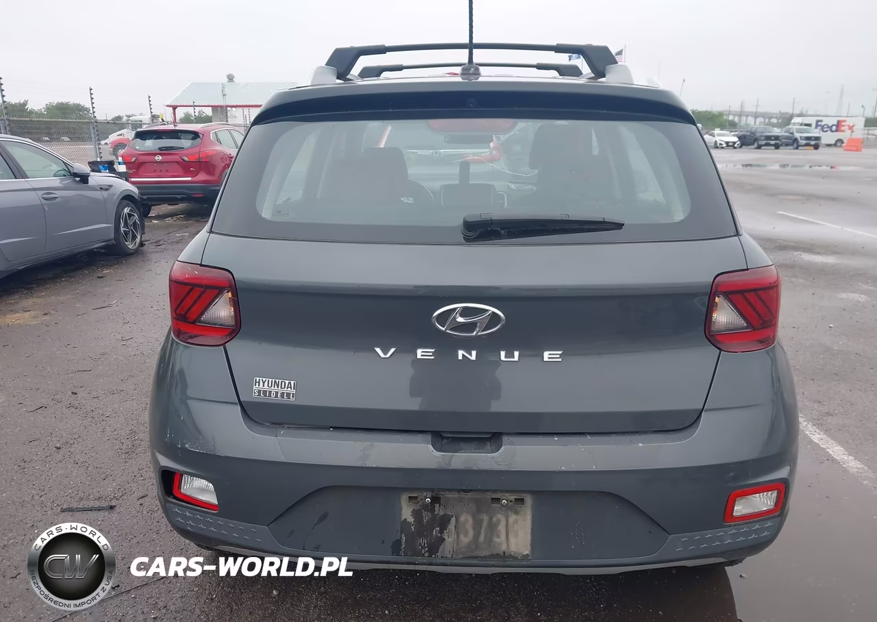 2023 Hyundai Venue Limited VIN:KMHRC8A3XPU274388 - 17
