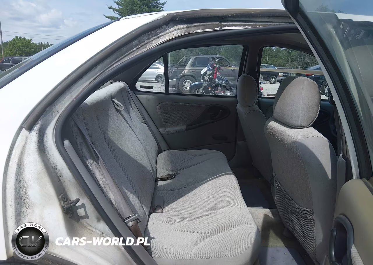 2000 Chevrolet Cavalier Ls VIN:1G1JF5246Y7330950 - 8