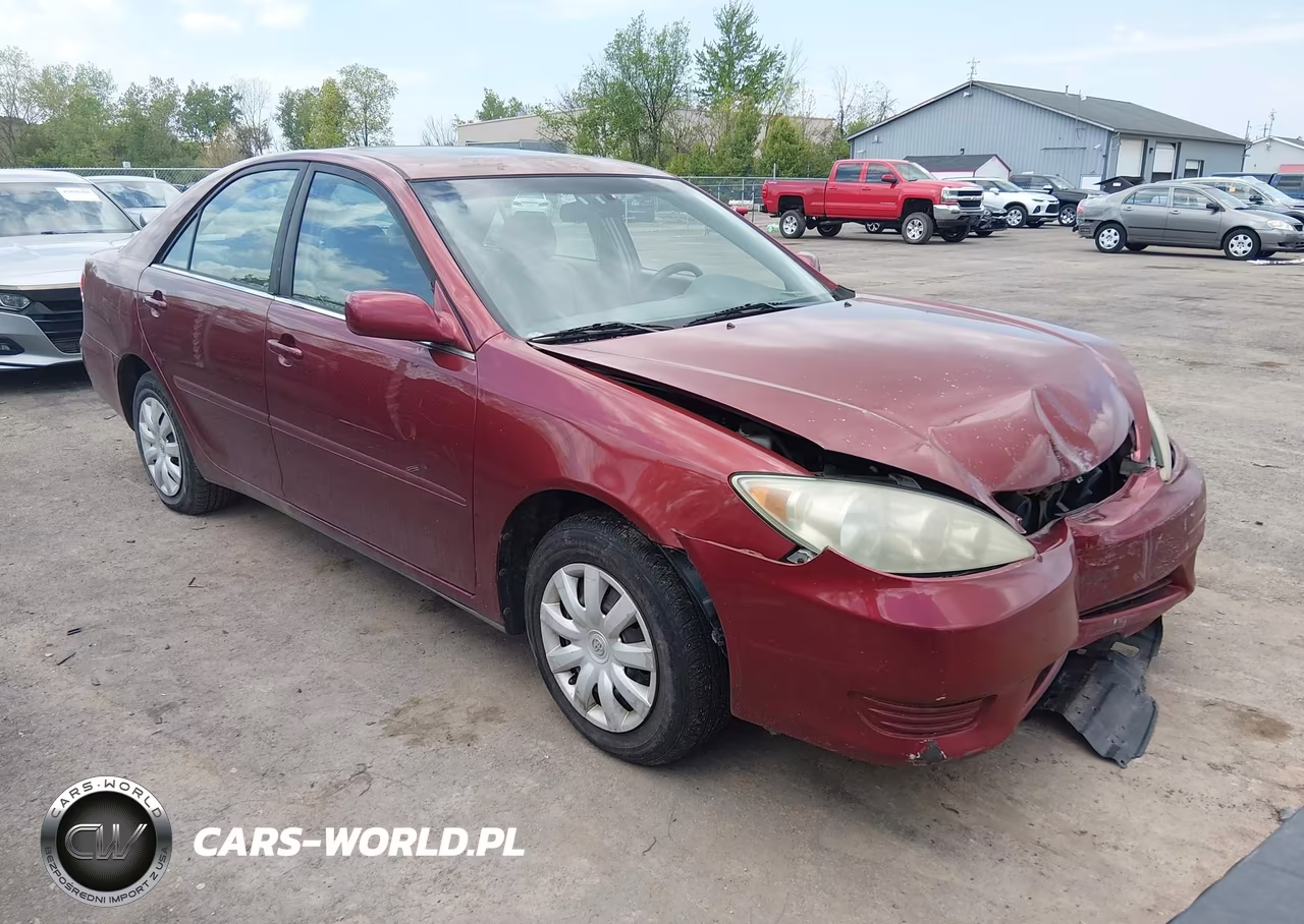2005 Toyota Camry Le