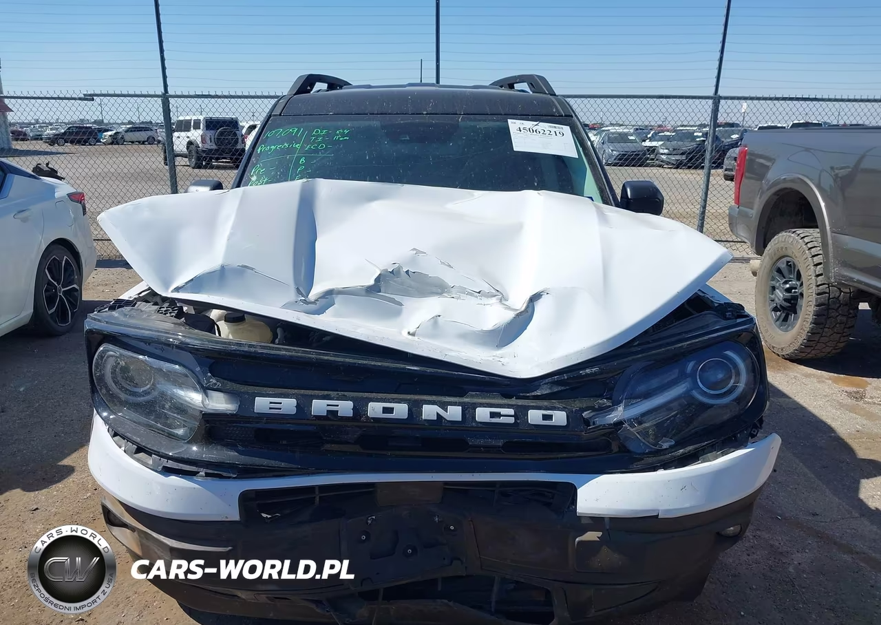 2024 Ford Bronco Sport Outer Banks VIN:3FMCR9C68RRE12487 - 13