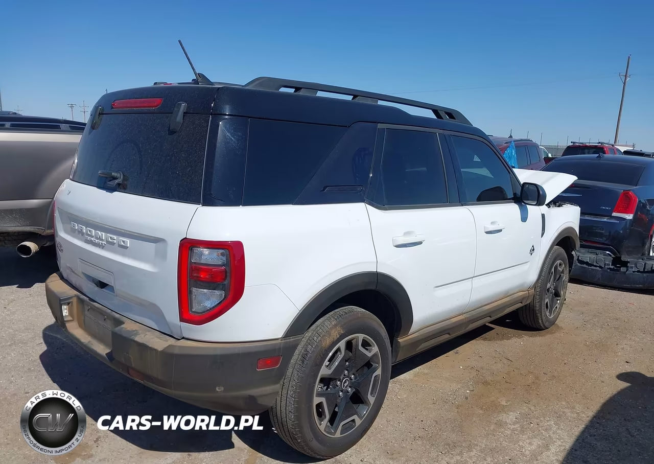 2024 Ford Bronco Sport Outer Banks VIN:3FMCR9C68RRE12487 - 4