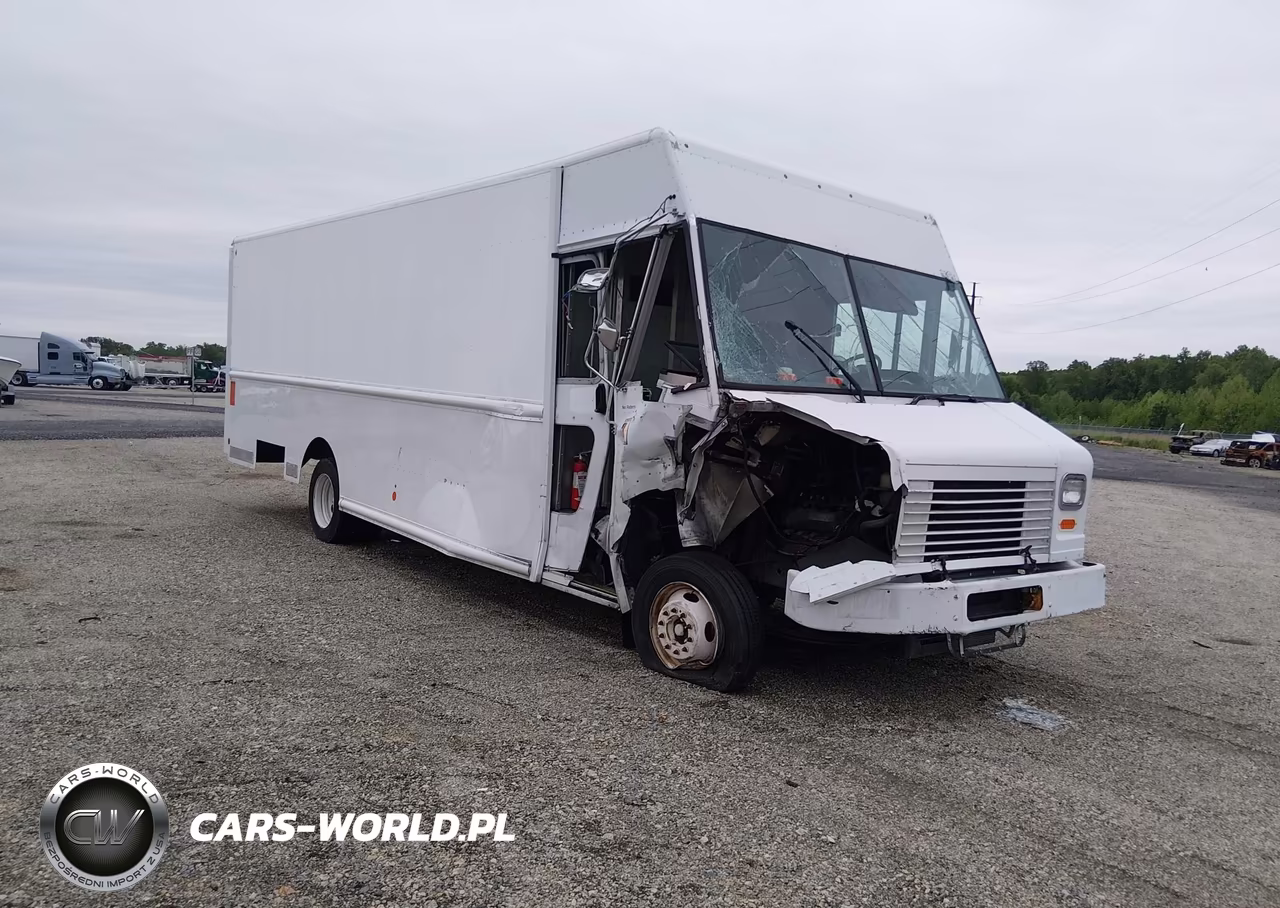2016 Ford F-59 Commercial Stripped – zdjęcie 1 z 20