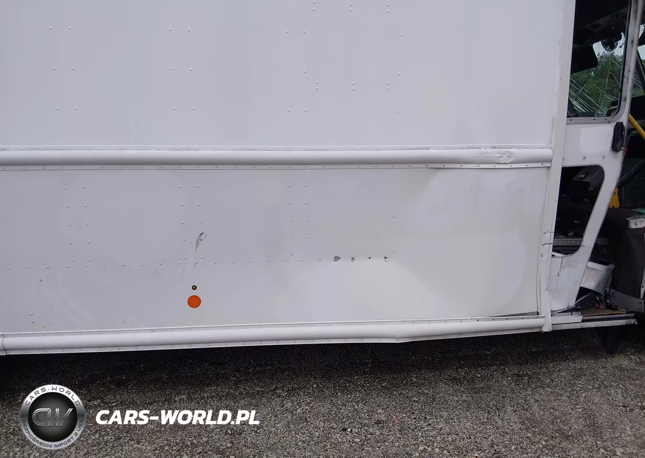 2016 Ford F-59 Commercial Stripped VIN:1F65F5KY7G0A09537 - 17