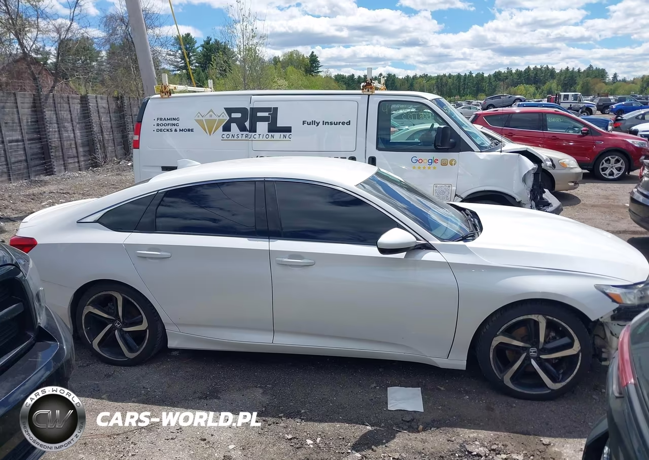 2018 Honda Accord Sport VIN:1HGCV1F39JA147856 - 14