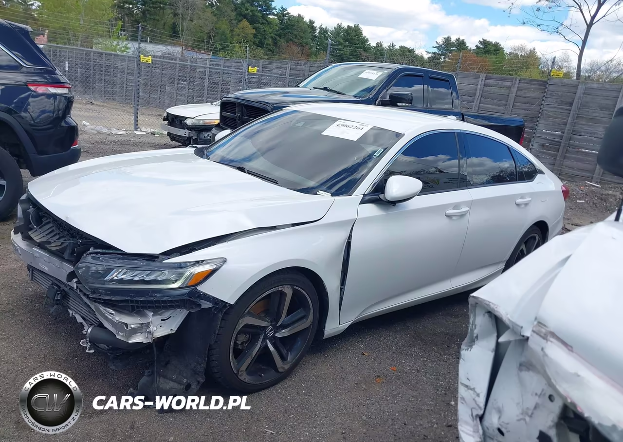 2018 Honda Accord Sport VIN:1HGCV1F39JA147856 - 15
