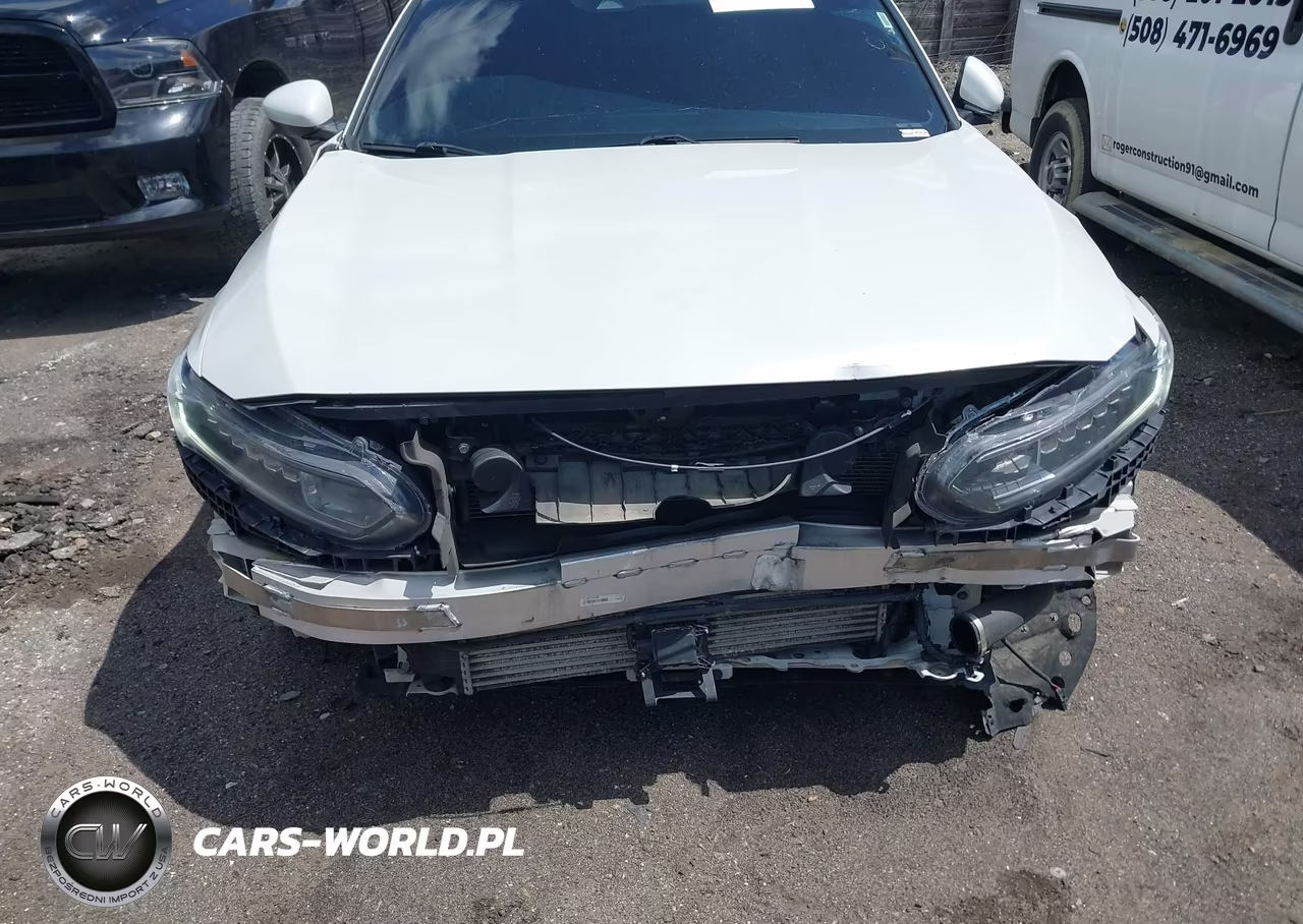 2018 Honda Accord Sport VIN:1HGCV1F39JA147856 - 6