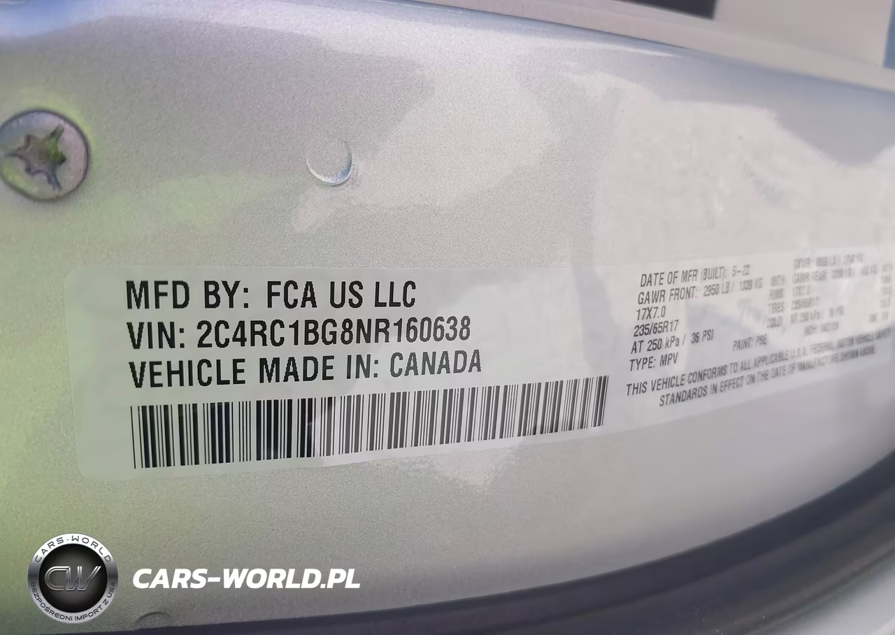 2022 Chrysler Pacifica Touring L VIN:2C4RC1BG8NR160638 - 9