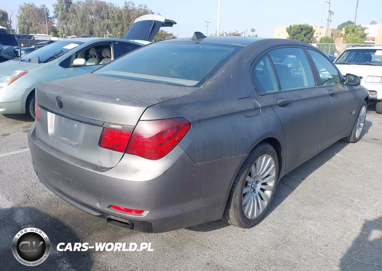 2010 BMW 750Li VIN:WBAKB8C54ACY63955 - 4