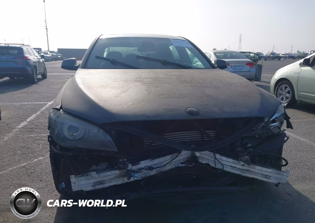 2010 BMW 750Li VIN:WBAKB8C54ACY63955 - 6