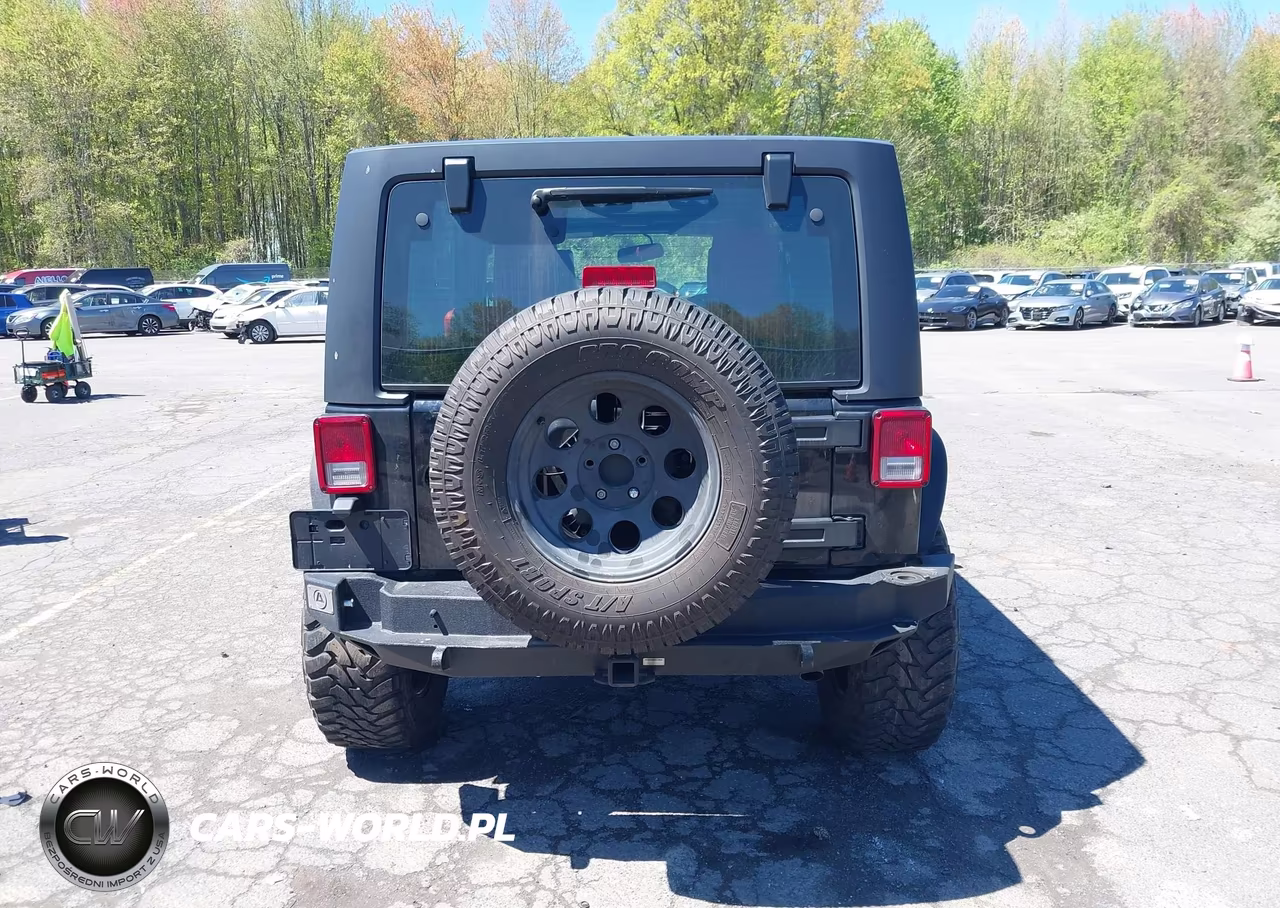 2016 Jeep Wrangler Unlimited Sport VIN:1C4BJWDG1GL303829 - 17