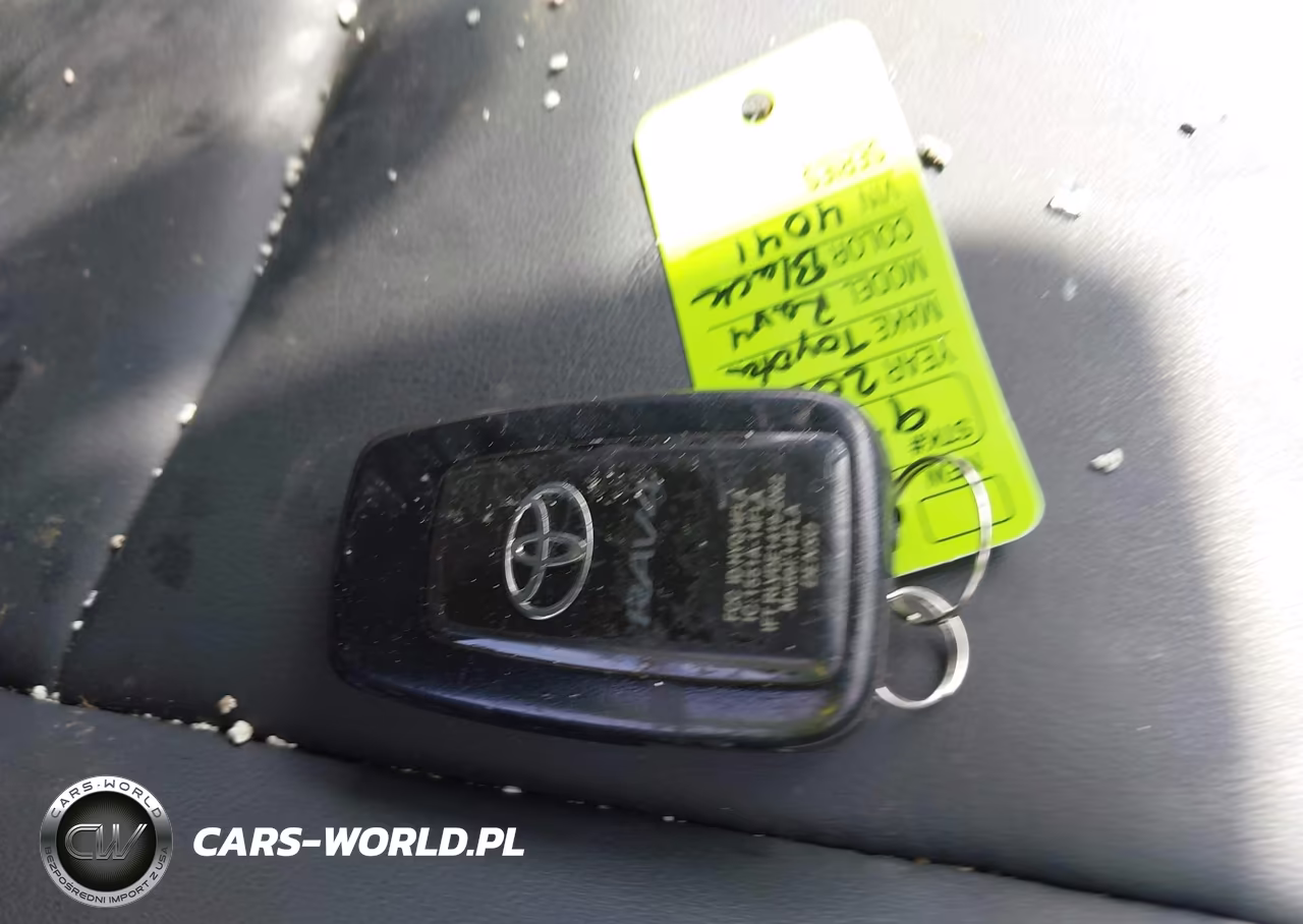 2024 Toyota Rav4 Xle Premium VIN:2T3C1RFV1RC284041 - 11