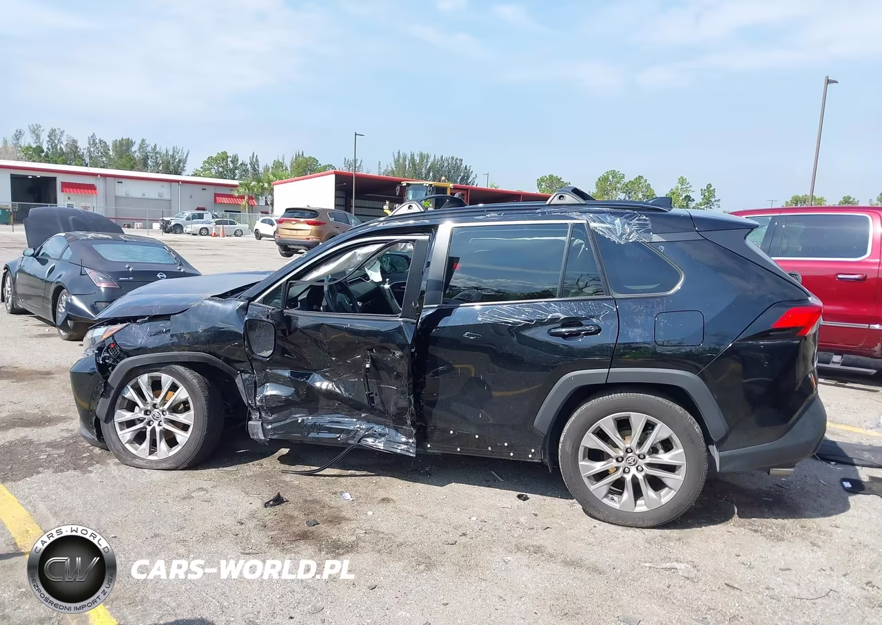 2024 Toyota Rav4 Xle Premium VIN:2T3C1RFV1RC284041 - 14