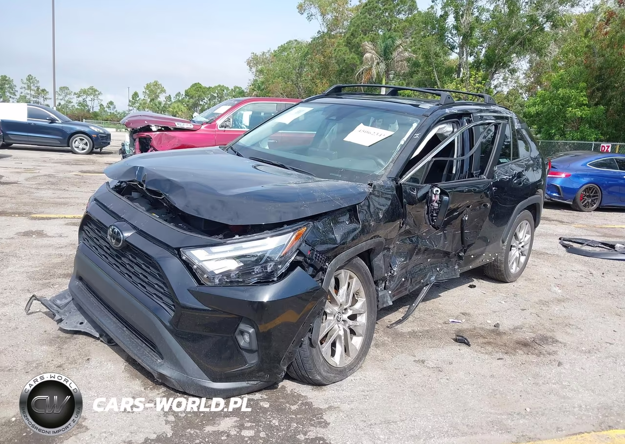 2024 Toyota Rav4 Xle Premium VIN:2T3C1RFV1RC284041 - 2