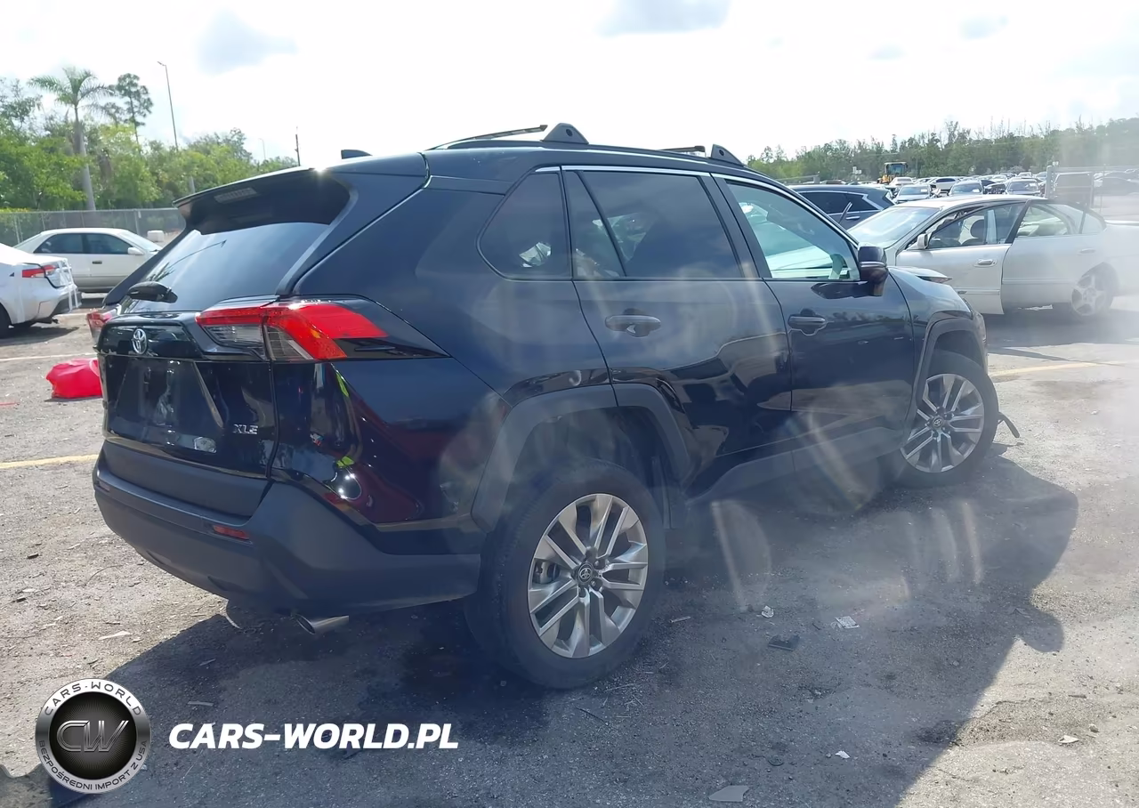 2024 Toyota Rav4 Xle Premium VIN:2T3C1RFV1RC284041 - 4