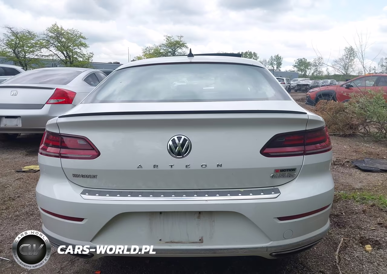 2019 Volkswagen Arteon 2.0T Sel R-Line VIN:WVWSR7AN1KE024573 - 17